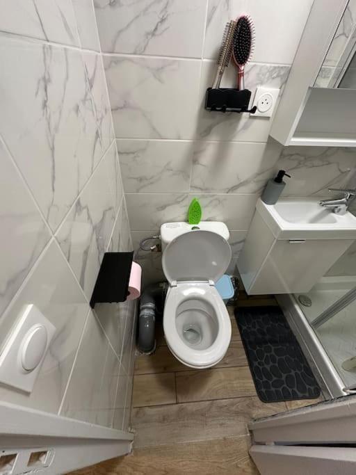 Apartment Very Close To Ligne 13 Tram 5 Saint-denis *